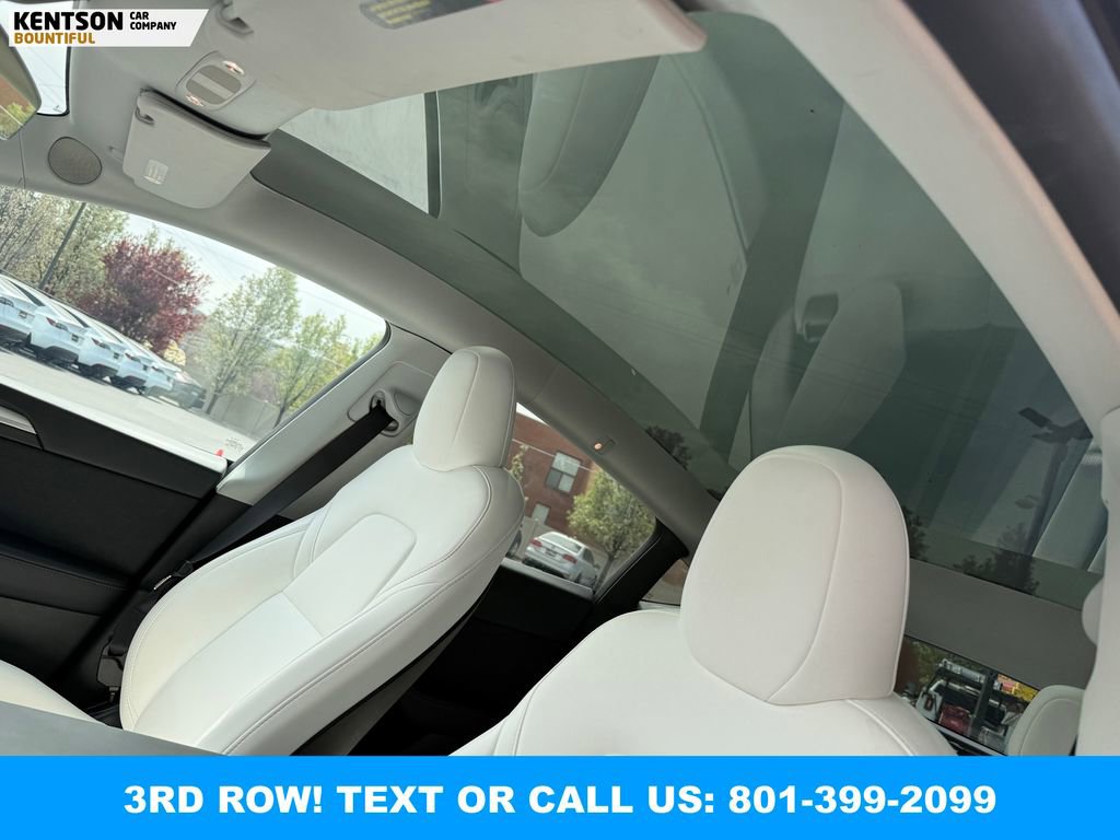 Used 2025 Tesla Model Y Long Range image 27