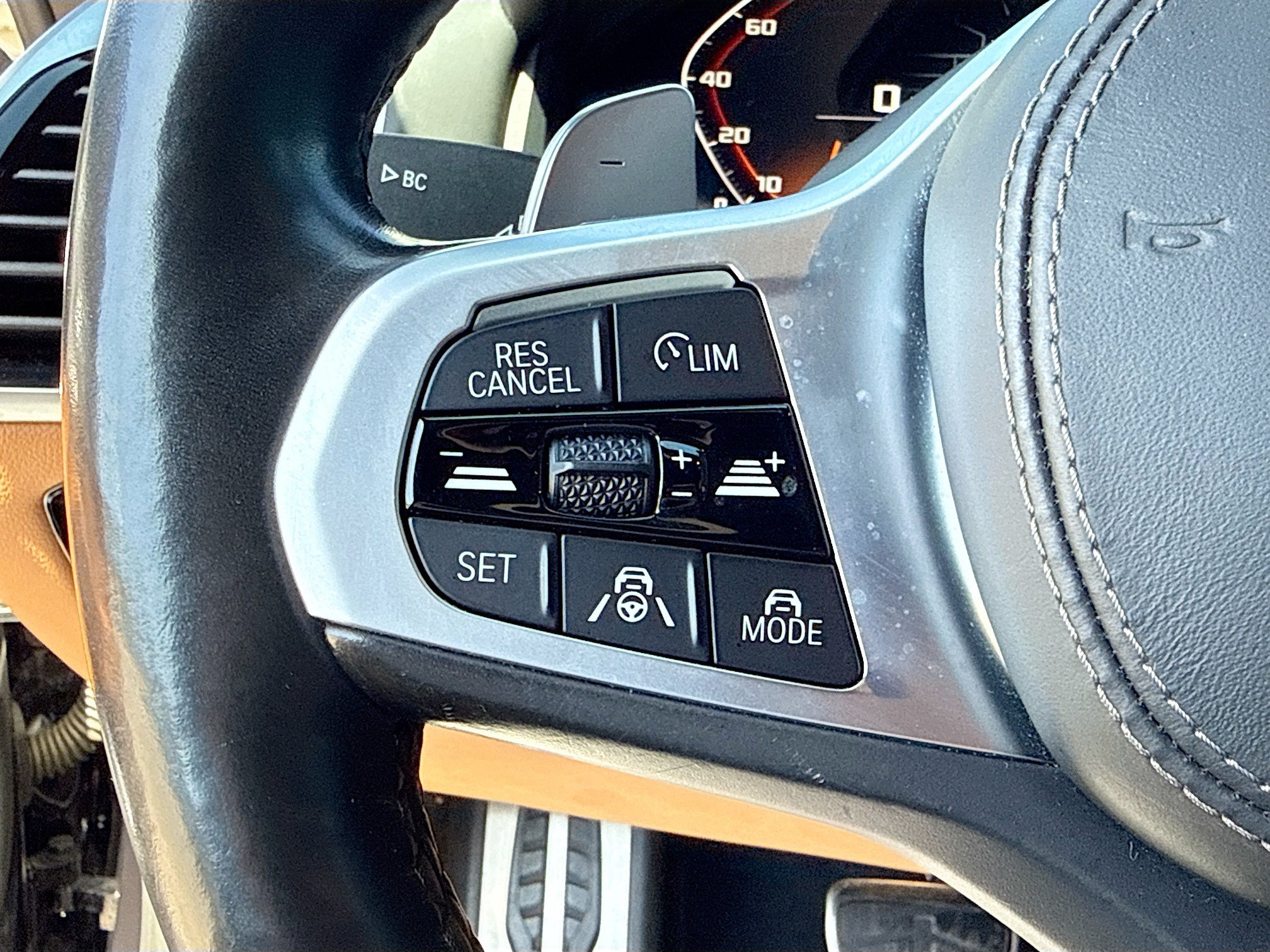 Used 2019 BMW M850i xDrive Coupe AWD/4WD image 36