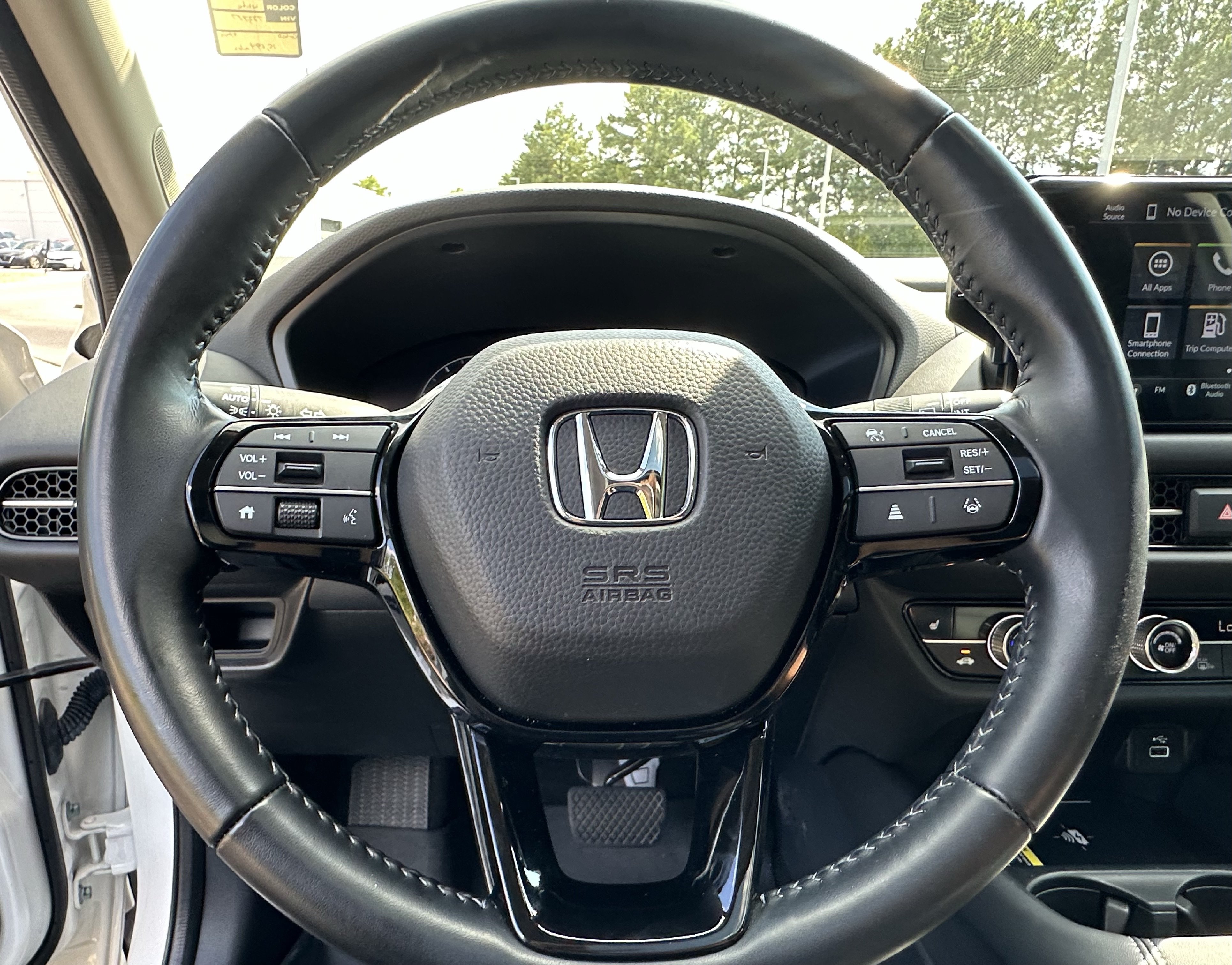Used 2025 Honda HR-V EX-L image 6