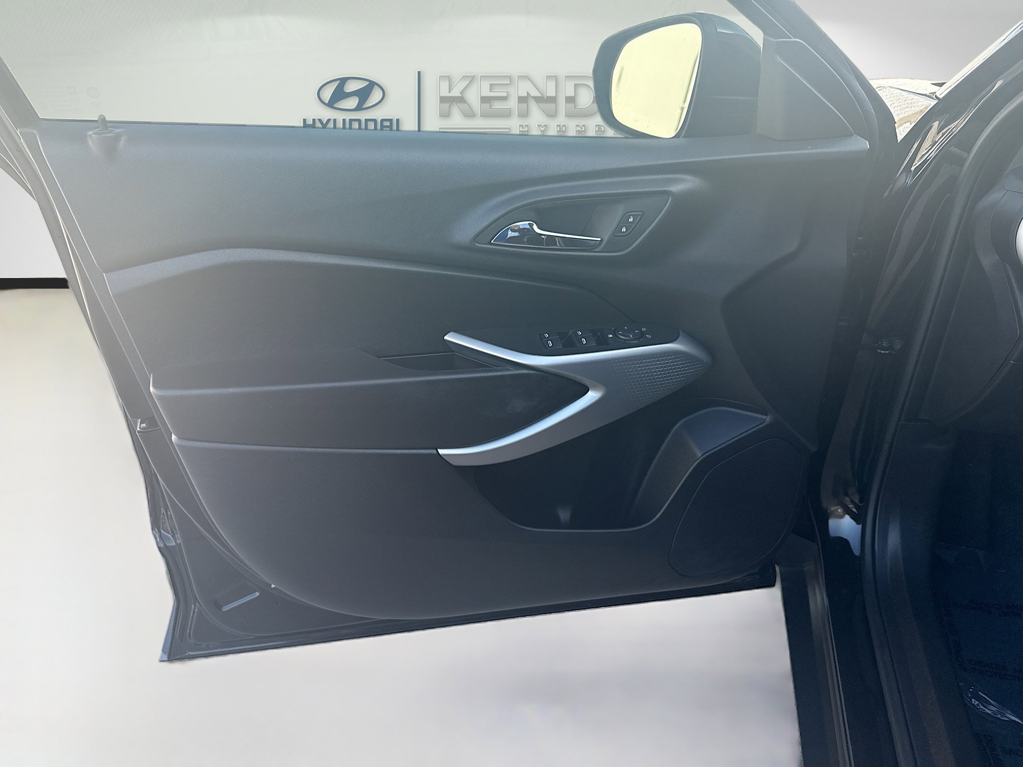 Used 2024 Chevrolet Trax RS image 17