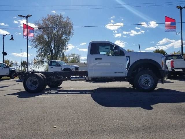 New 2026 Ford F550 2WD Regular Cab Super Duty image 2