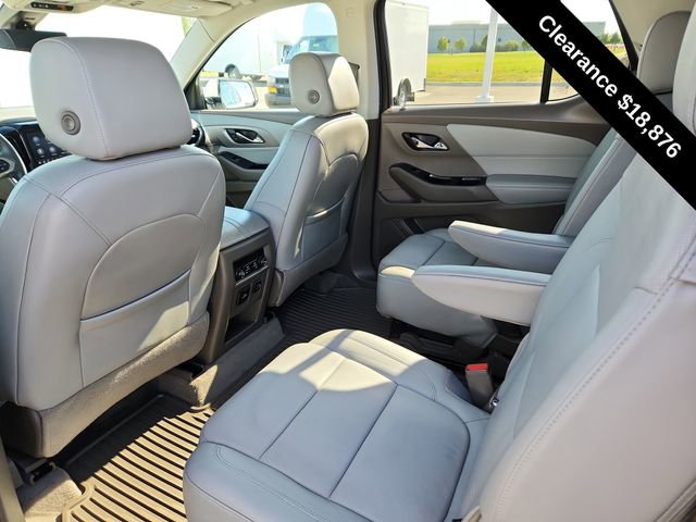 Used 2020 Chevrolet Traverse Premier image 23