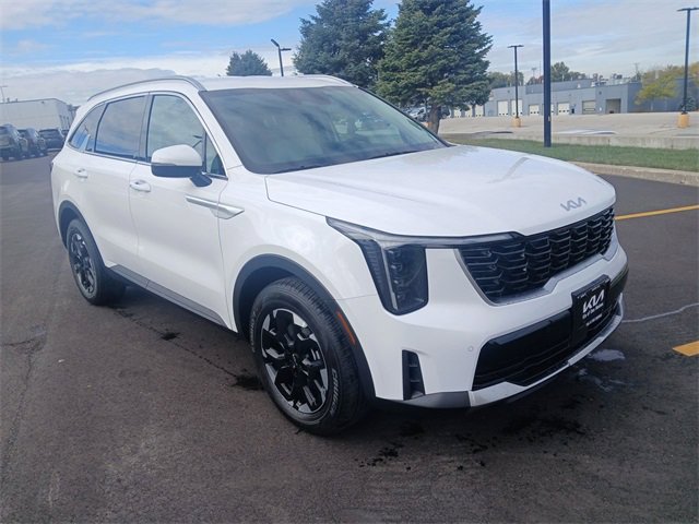 New 2026 Kia Sorento S