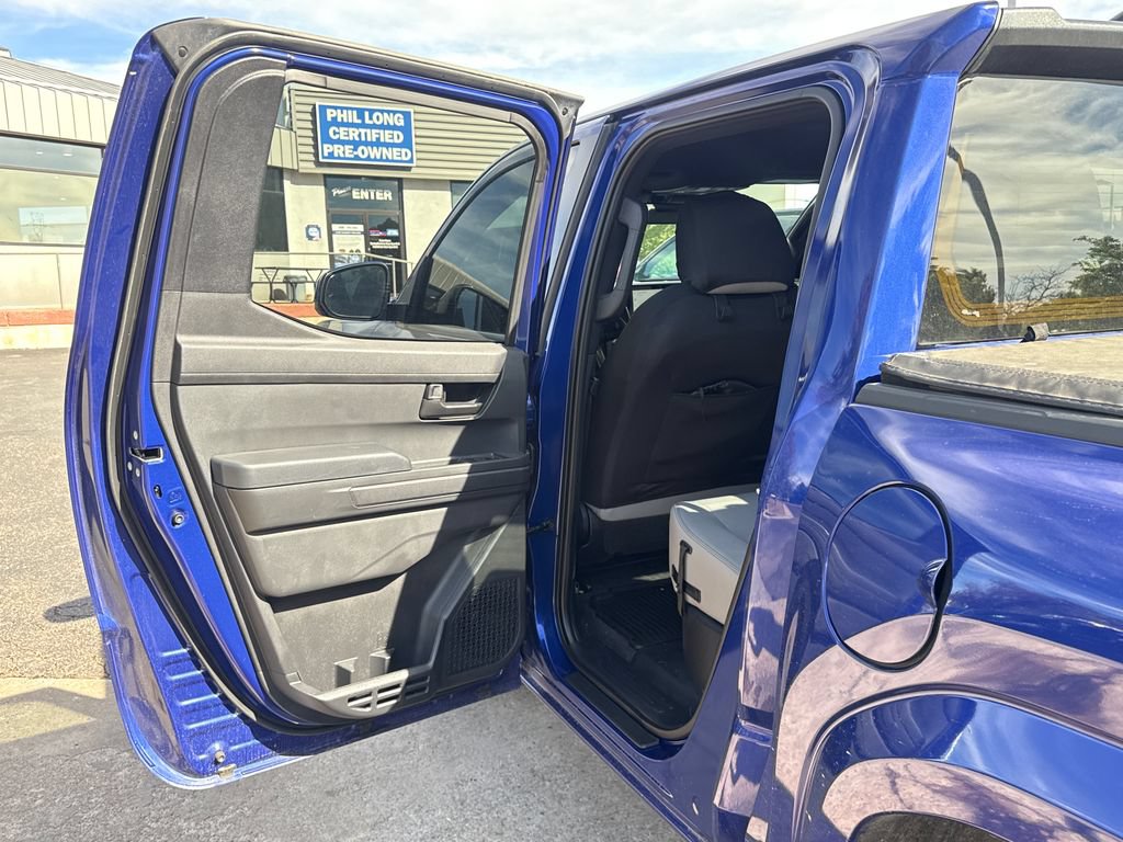 Used 2025 Toyota Tacoma SR5 AWD/4WD image 20