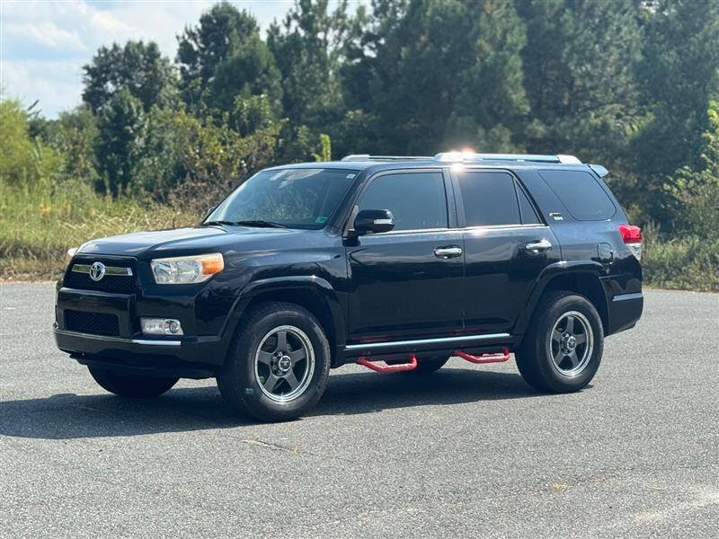 Used 2012 Toyota 4Runner SR5 image 2