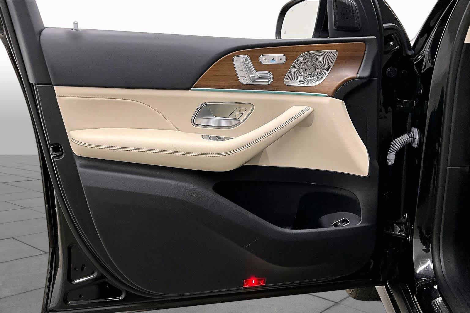 Certified 2022 Mercedes-Benz GLS 450 4MATIC image 25