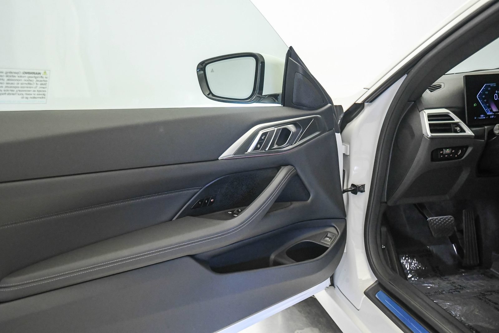 Used 2026 BMW 430i Coupe w/ Parking Assistance Package RWD image 23