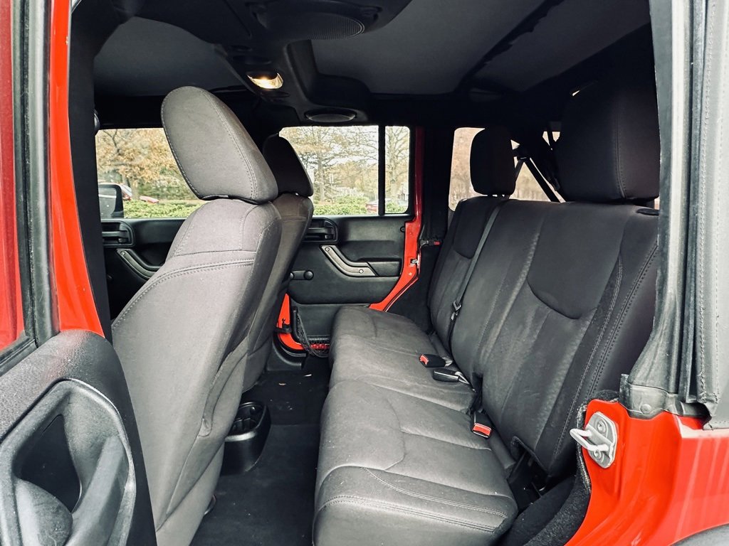 Used 2013 Jeep Wrangler Unlimited Sport image 19