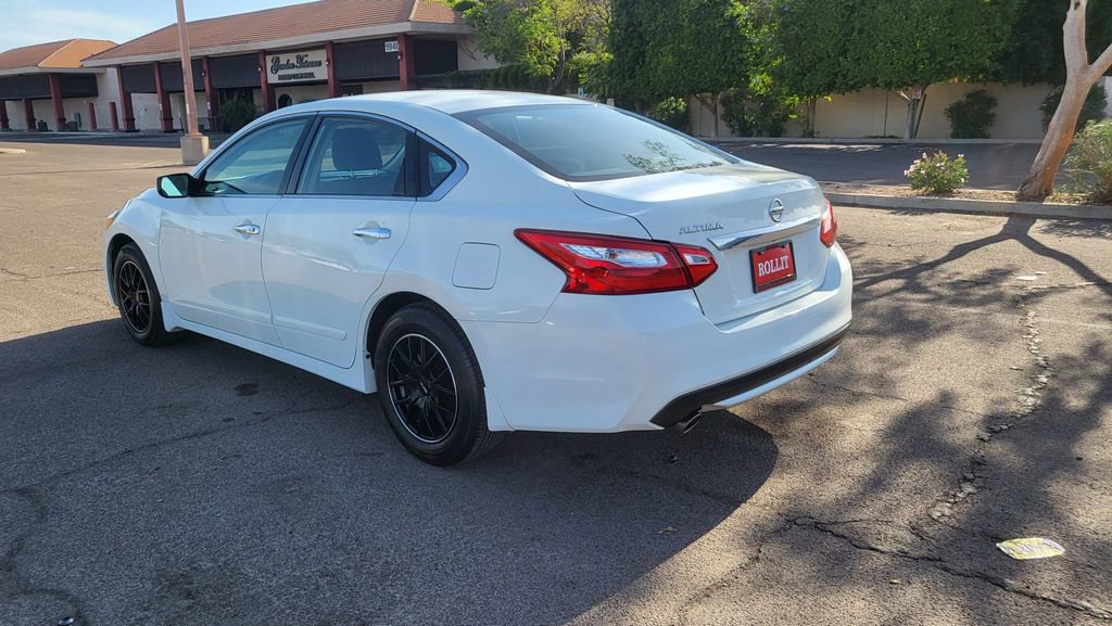 Used 2017 Nissan Altima 2.5 S w/ Power Driver Seat Package FWD image 6