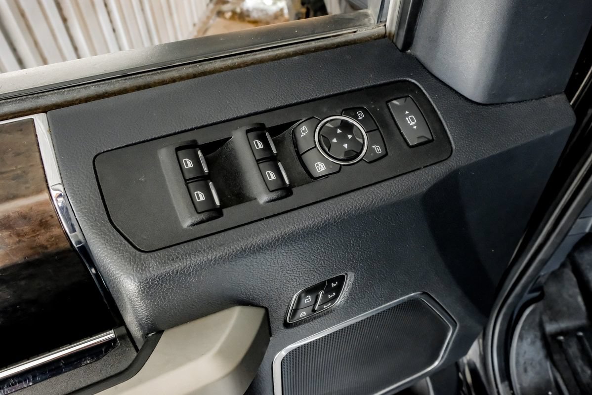 Used 2022 Ford F350 Lariat w/ Lariat Ultimate Package AWD/4WD image 44