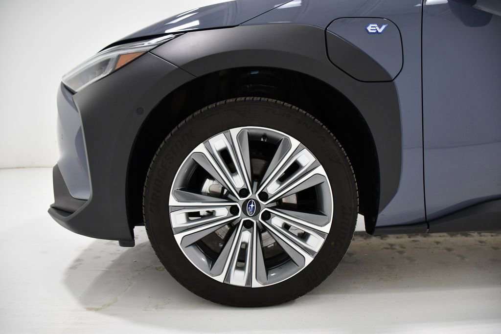 Used 2025 Subaru Solterra Limited w/ Limited Convenience Package image 7