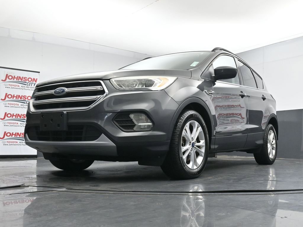 Used 2017 Ford Escape SE w/ SE Leather Comfort Package image 35