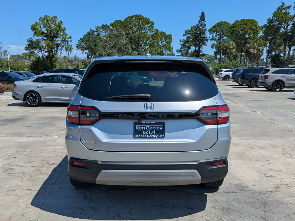 Used 2025 Honda Pilot EX-L image 7