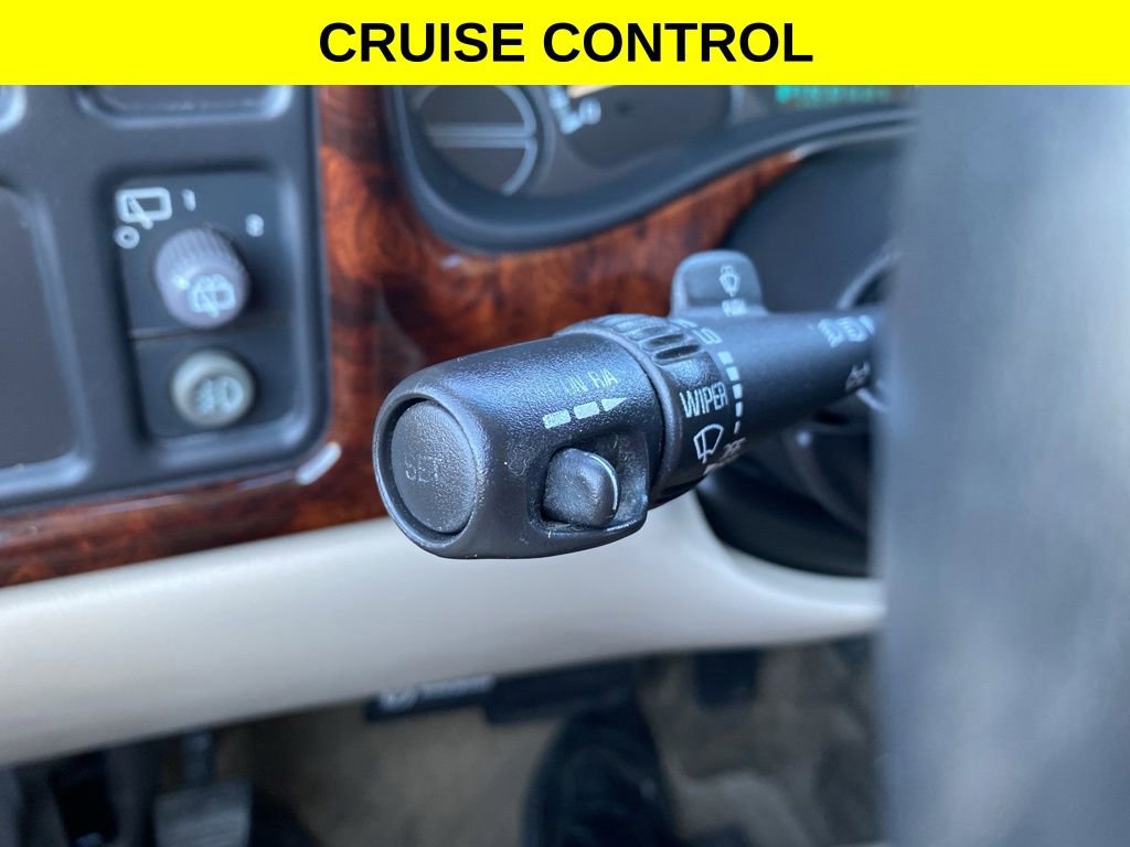 Used 2001 GMC Yukon XL SLT image 11