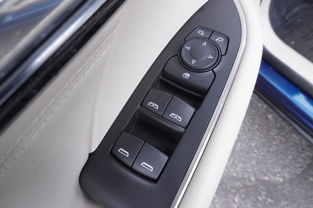 Used 2023 Buick Envision Preferred image 15