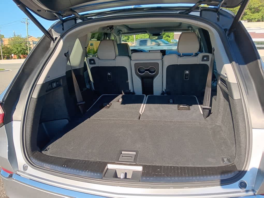 Used 2024 Acura MDX w/ Advance Package AWD/4WD image 36