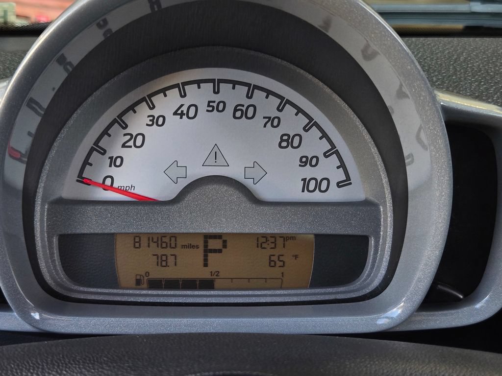 Used 2008 smart fortwo pure RWD image 24