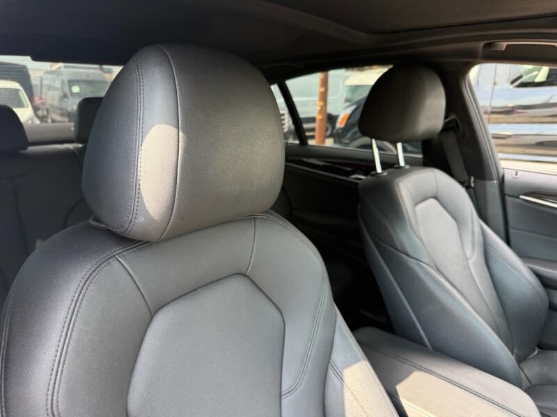 Used 2017 BMW 530i image 9