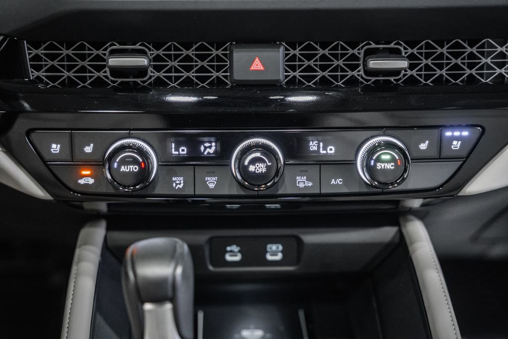 Used 2025 Honda Accord Touring image 27