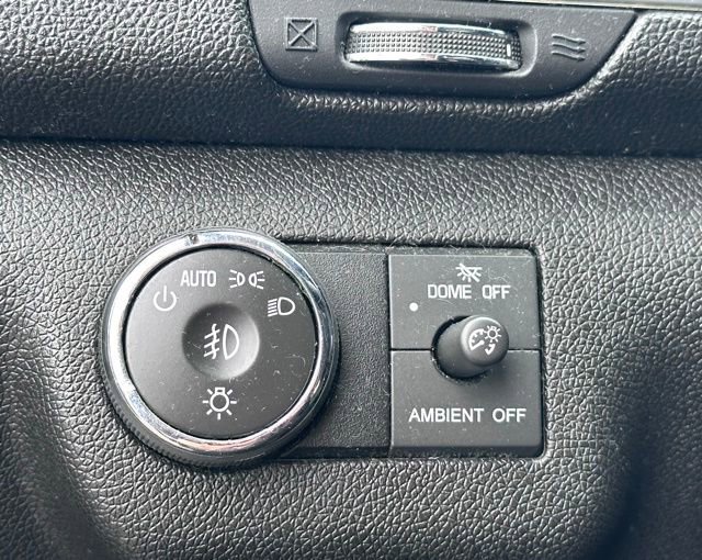 Used 2016 Chevrolet Traverse LT FWD image 14