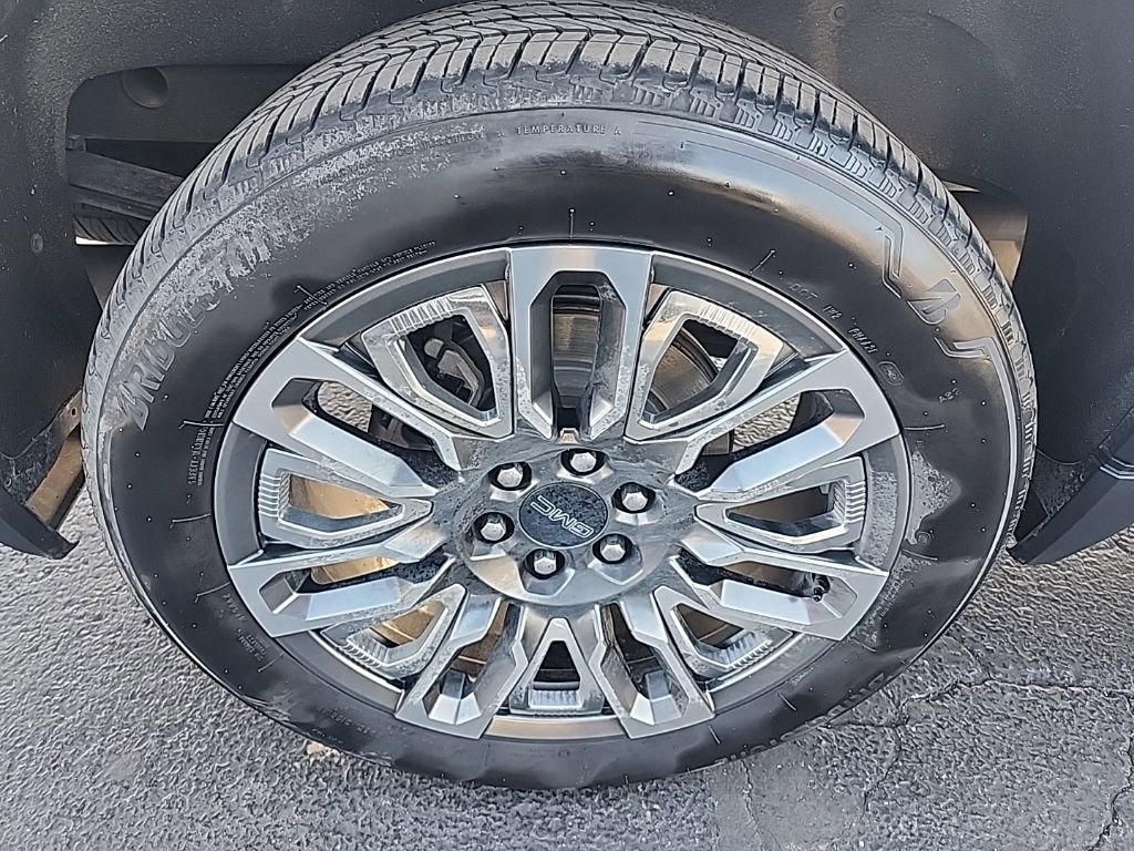 Used 2023 GMC Sierra 1500 Denali Ultimate image 11