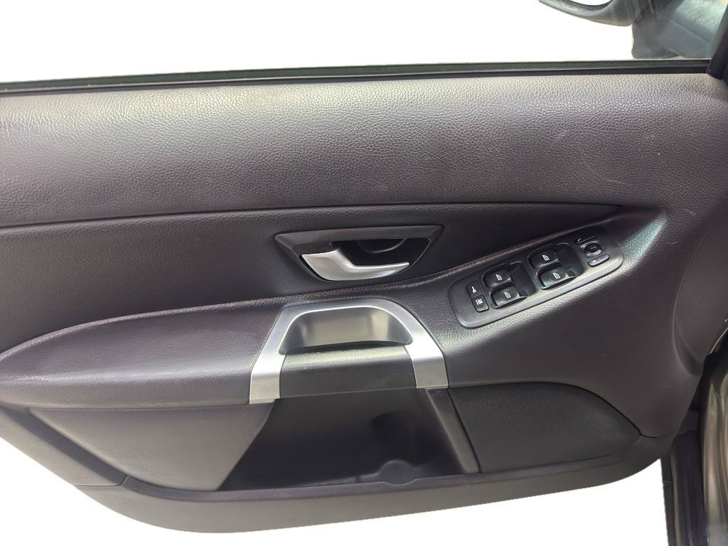Used 2011 Volvo XC90 3.2 AWD/4WD image 15