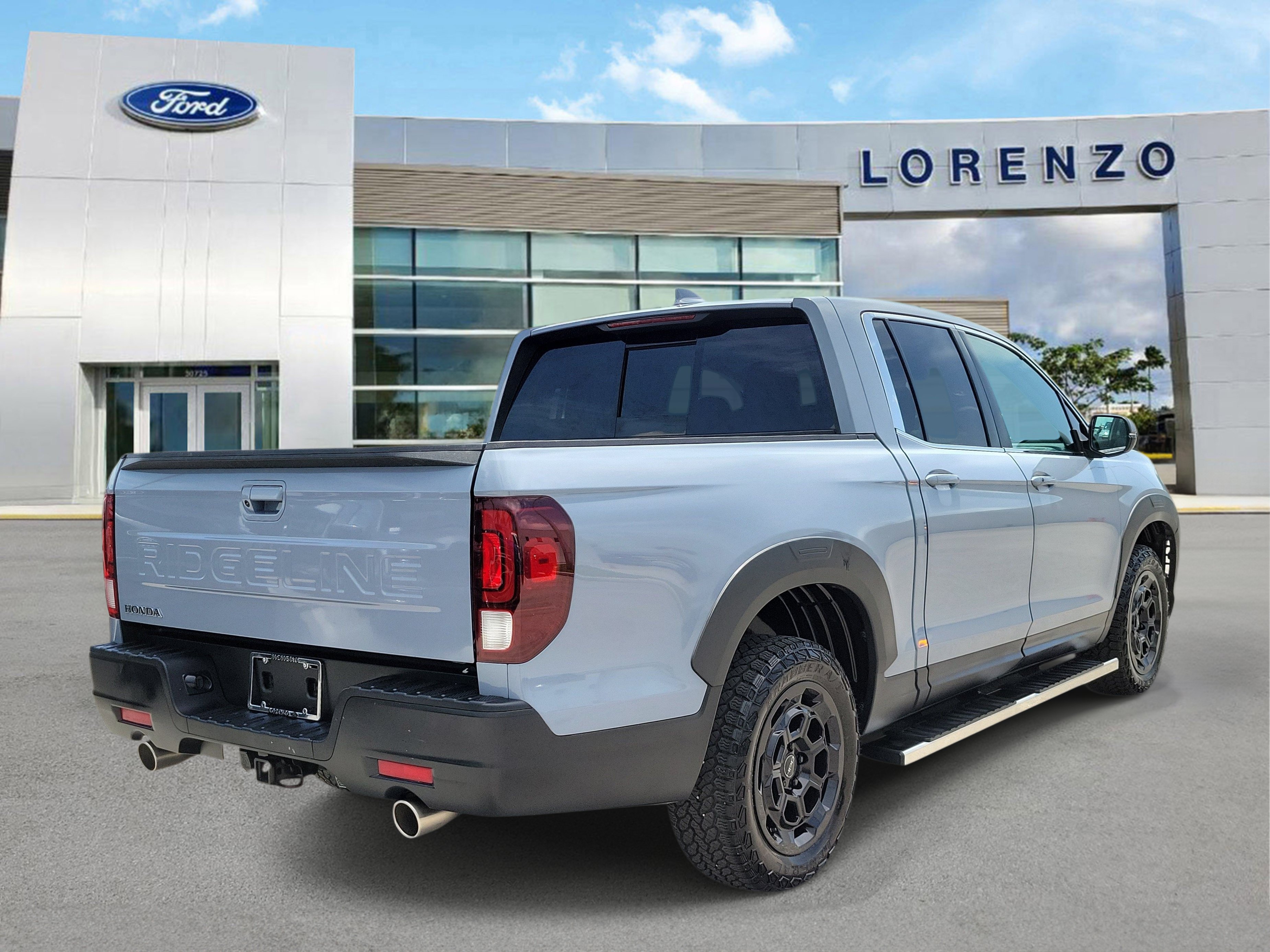 Used 2025 Honda Ridgeline RTL+ image 5