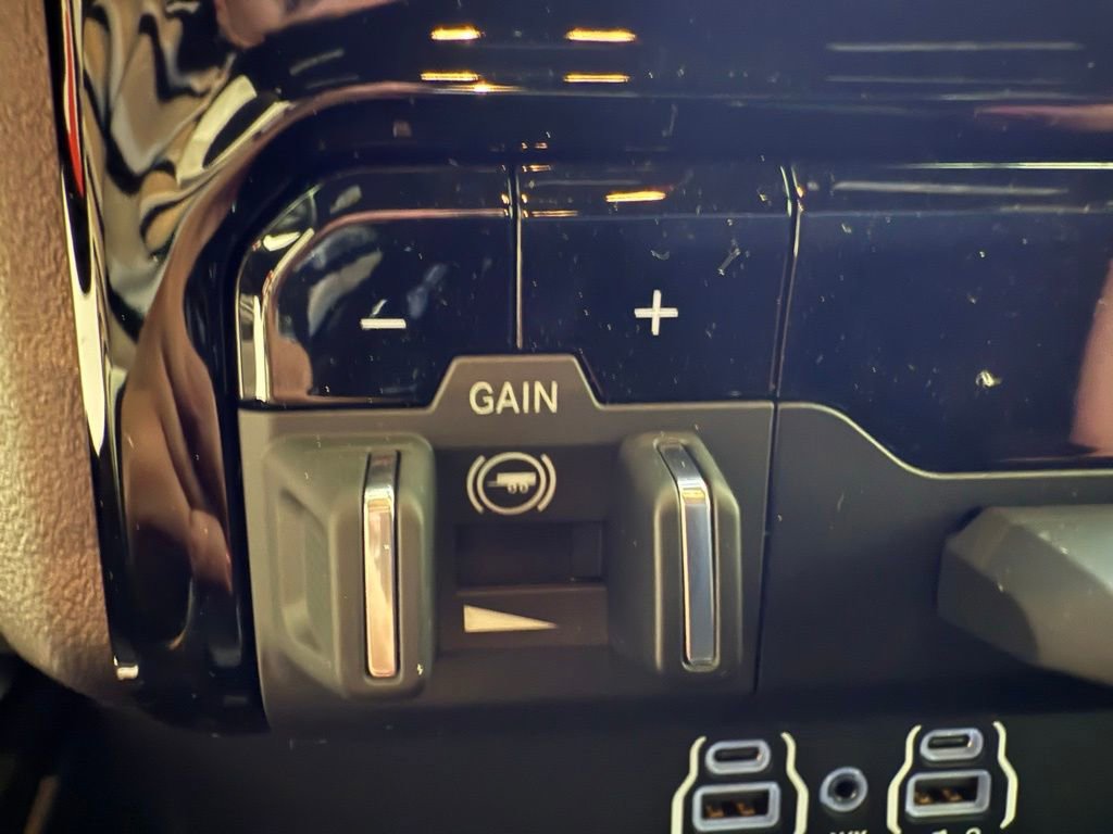 New 2026 RAM 2500 Big Horn AWD/4WD image 32