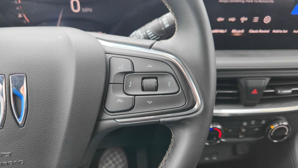 Used 2024 Buick Encore GX Preferred FWD image 21