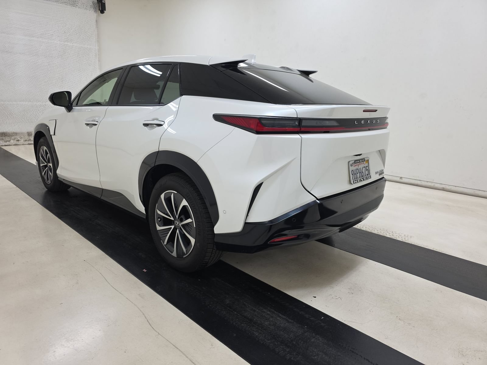 Used 2023 Lexus RZ 450e Premium w/ Technology Package AWD/4WD image 50