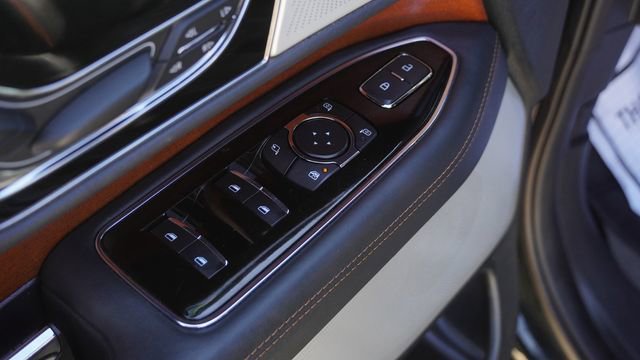 Used 2023 Lincoln Navigator L Black Label image 21