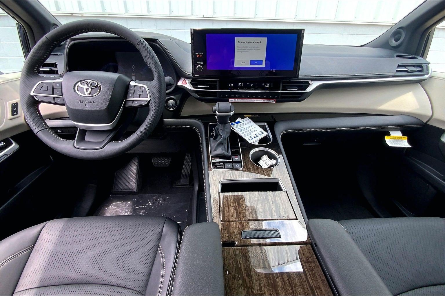 New 2026 Toyota Sienna Limited AWD/4WD image 6