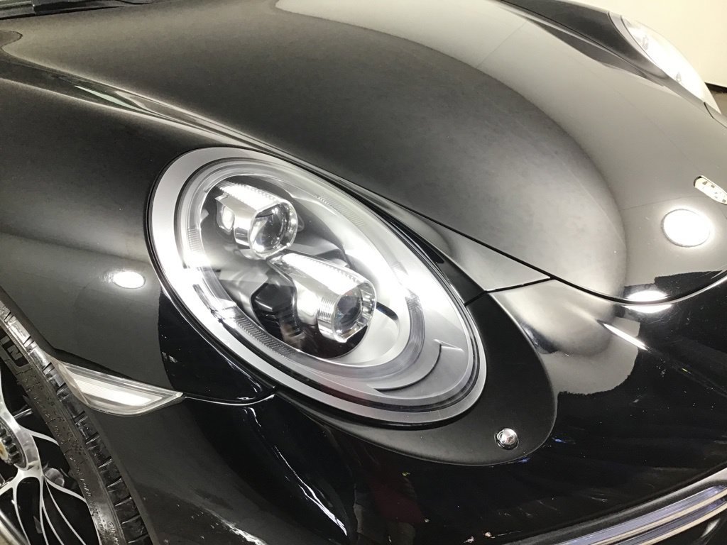 Certified 2018 Porsche 911 Turbo AWD/4WD image 15