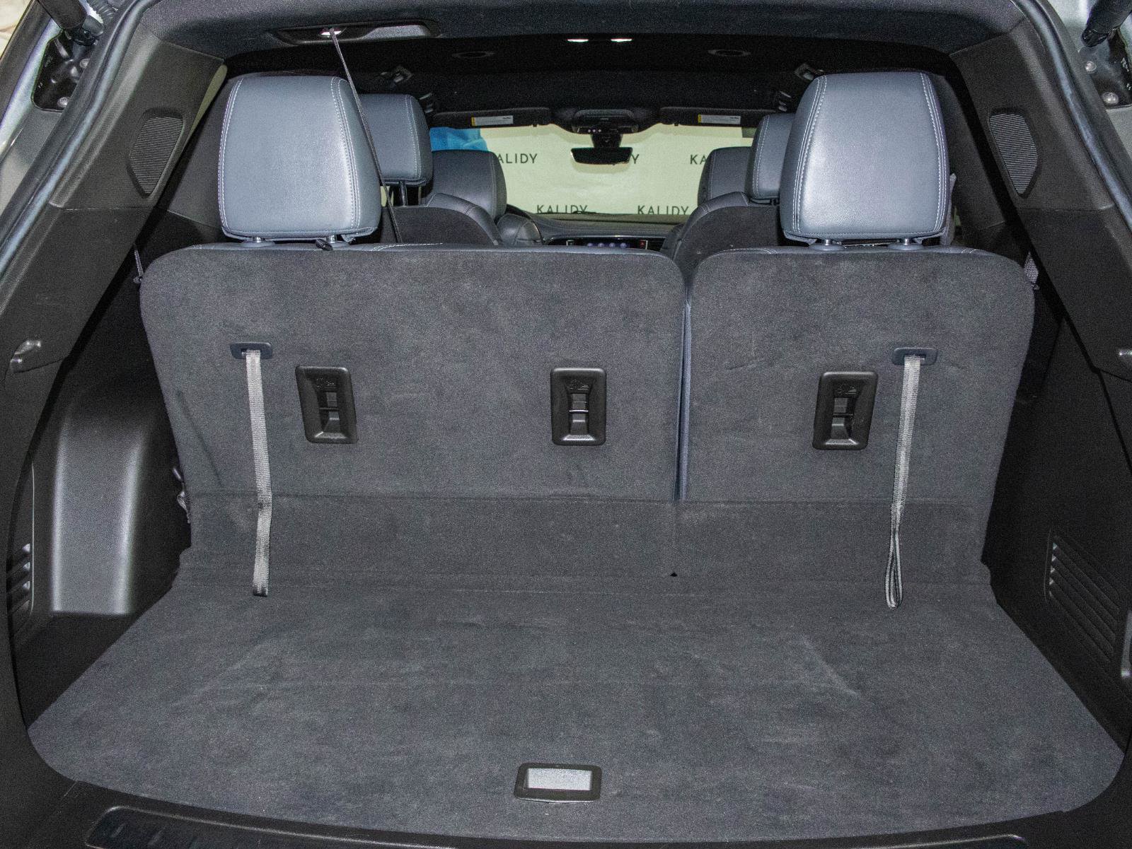 Used 2024 Buick Enclave Essence w/ Sound and Sites Package image 24