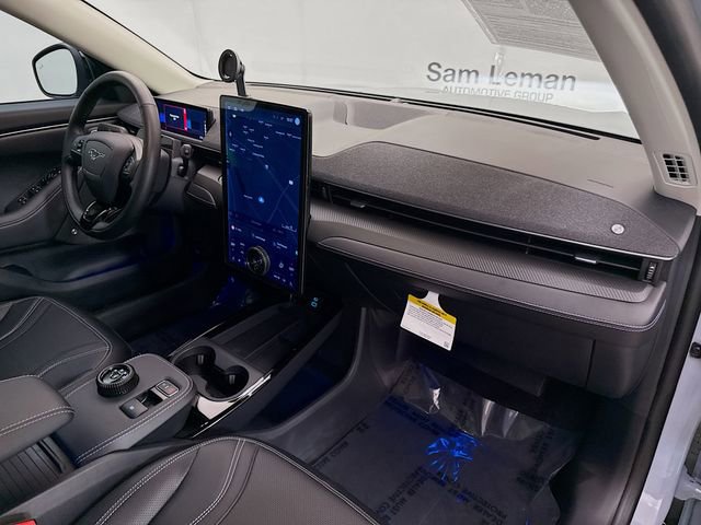 Used 2024 Ford Mustang Mach-E Premium image 31