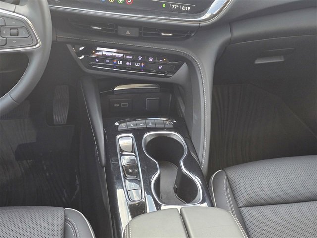 Used 2023 Buick Envision Essence image 17