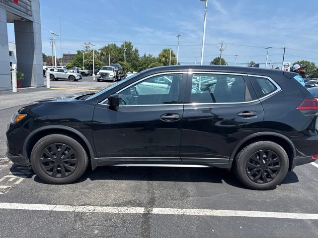 Used 2020 Nissan Rogue S FWD image 6