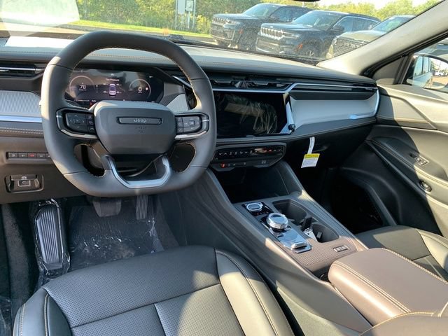 New 2026 Jeep Cherokee Limited AWD/4WD image 13