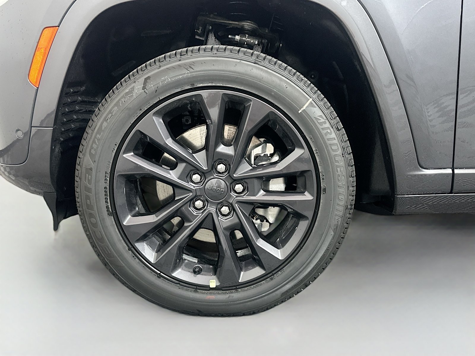 New 2026 Jeep Grand Cherokee L Limited AWD/4WD image 34