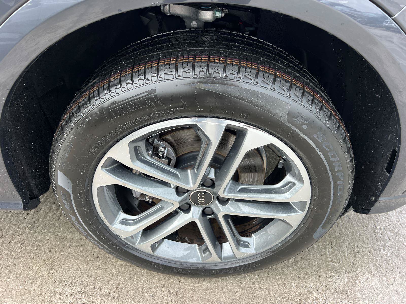 Certified 2025 Audi Q5 Premium w/ Premium Plus AWD/4WD image 12