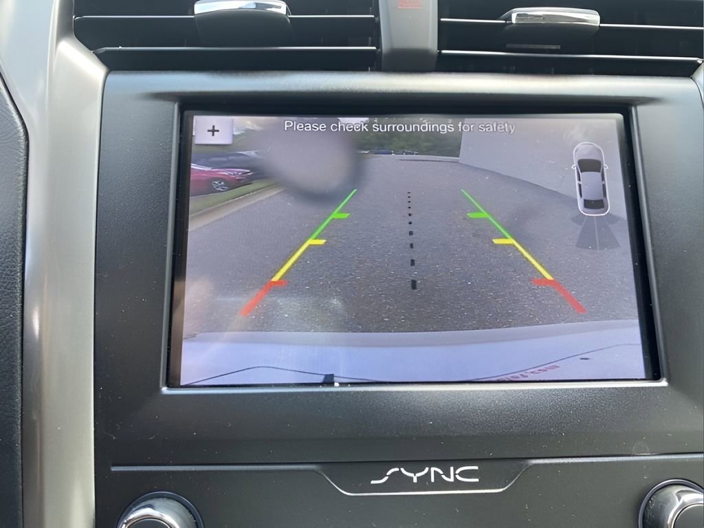 Used 2019 Ford Fusion SEL image 19