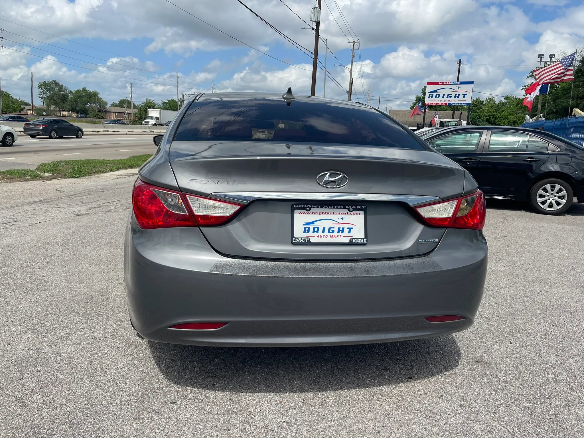 Used 2011 Hyundai Sonata Limited FWD image 3