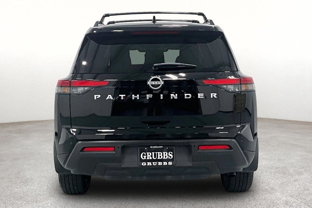 Used 2025 Nissan Pathfinder SV FWD image 4