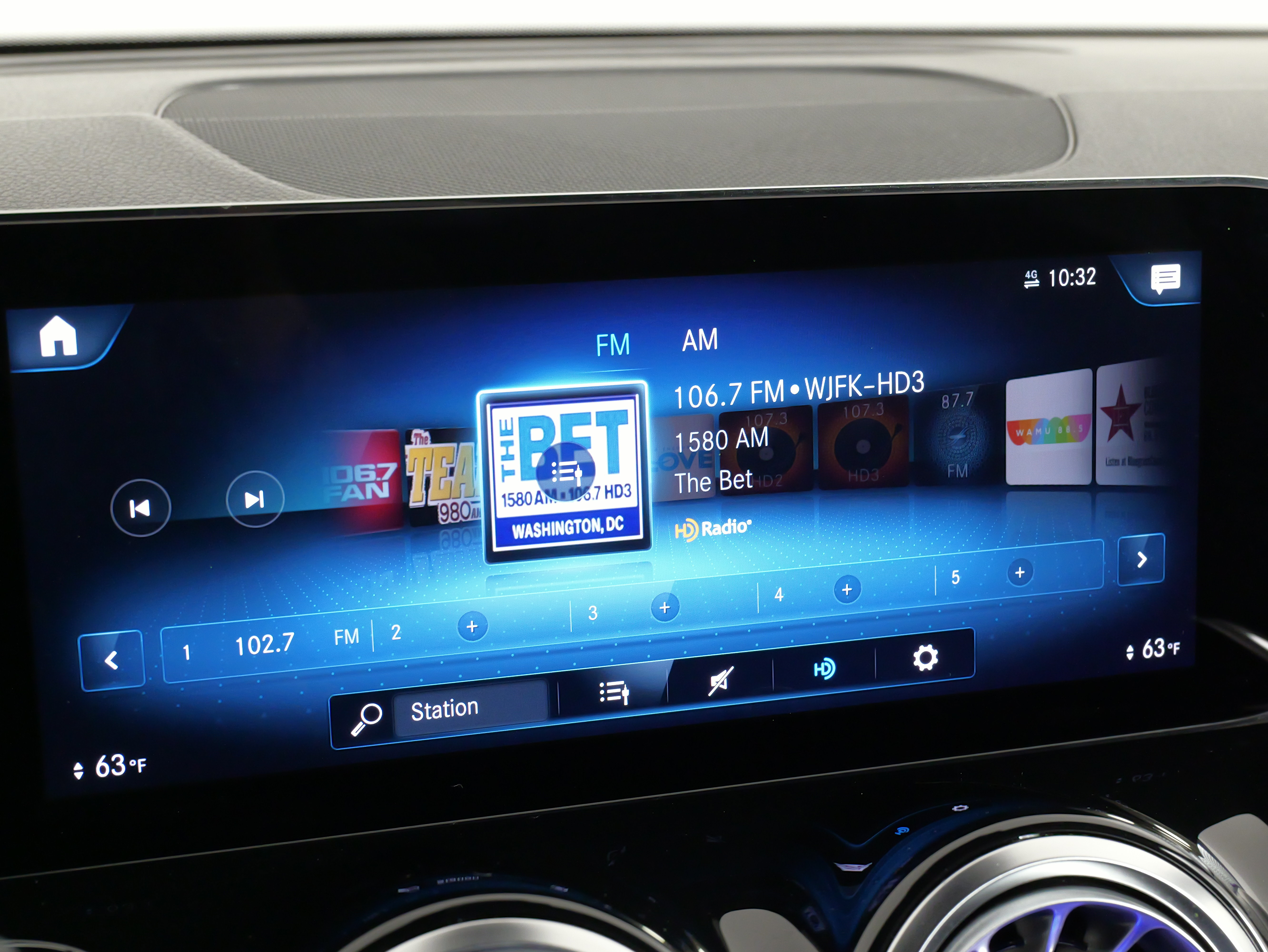 Used 2022 Mercedes-Benz GLB 250 4MATIC image 47