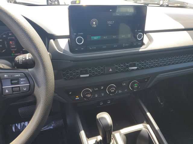 Certified 2023 Honda Accord EX image 20