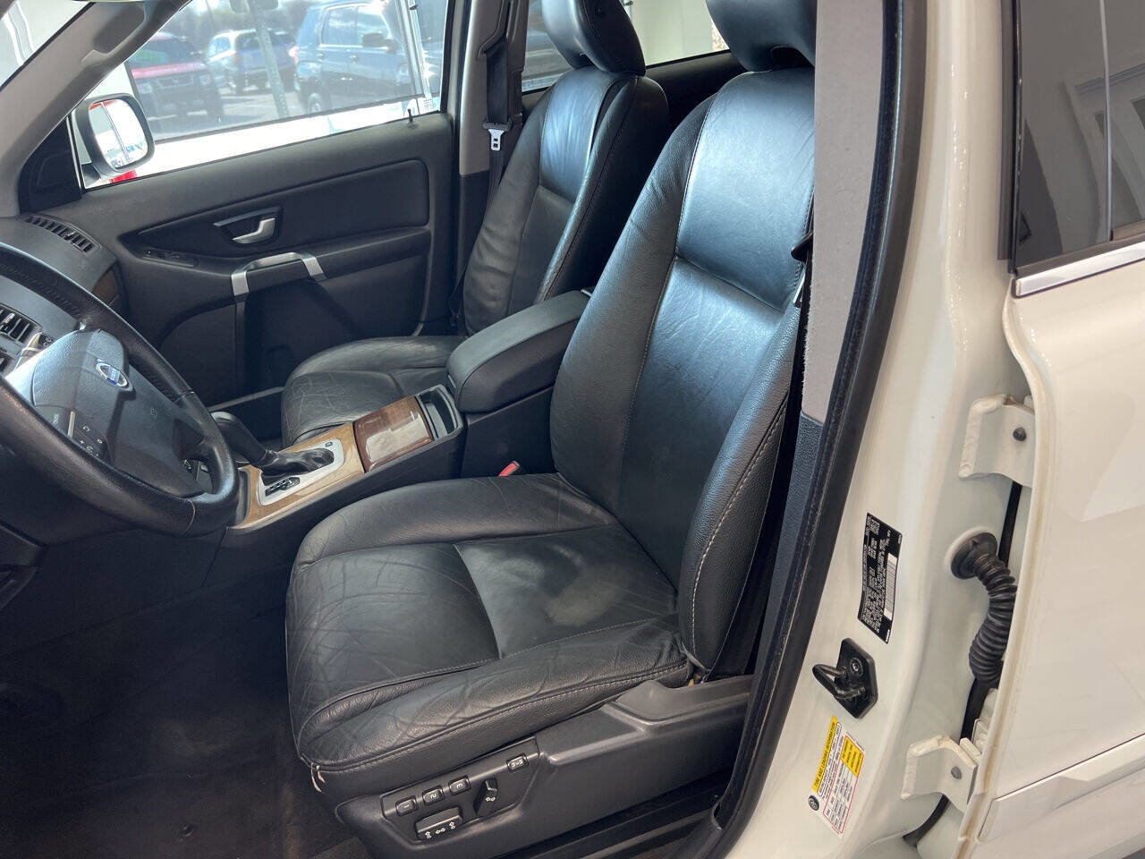 Used 2009 Volvo XC90 3.2 image 16