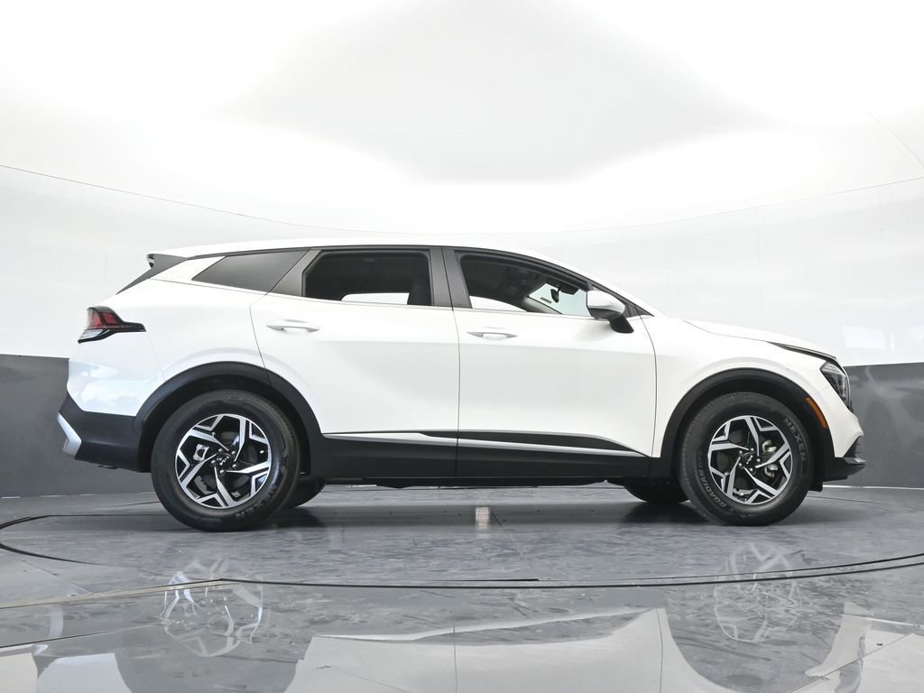 Used 2024 Kia Sportage LX FWD image 57
