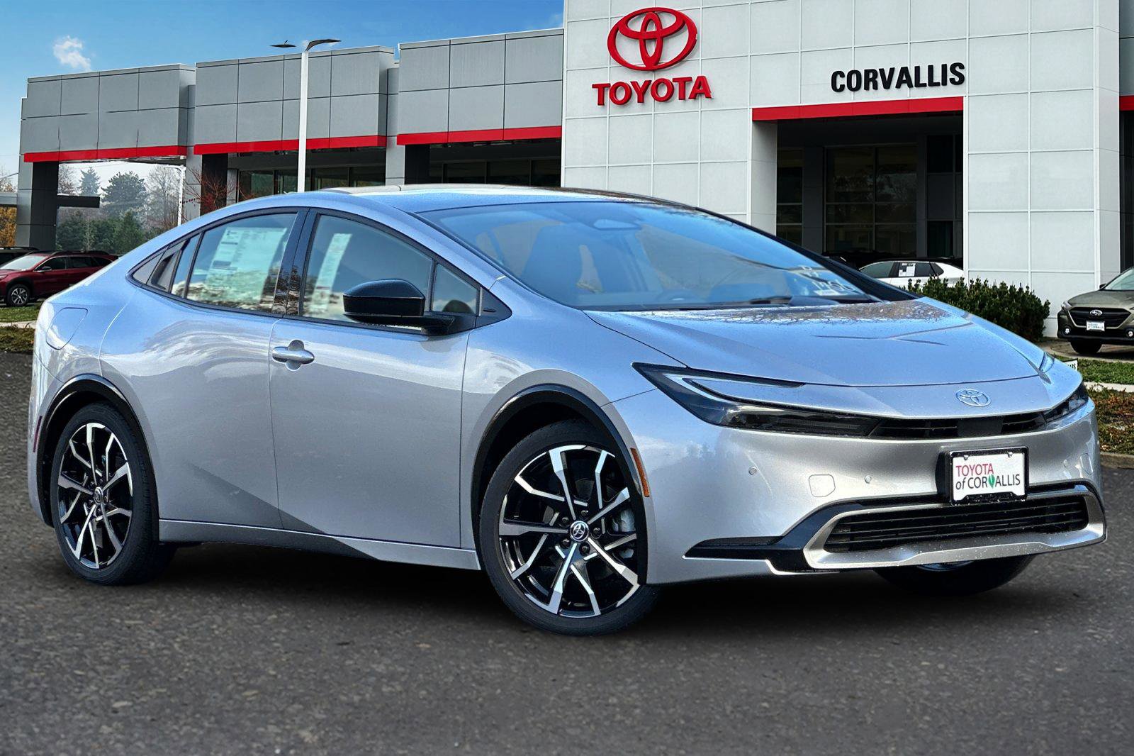 New 2026 Toyota Prius Plug-In Hybrid image 2