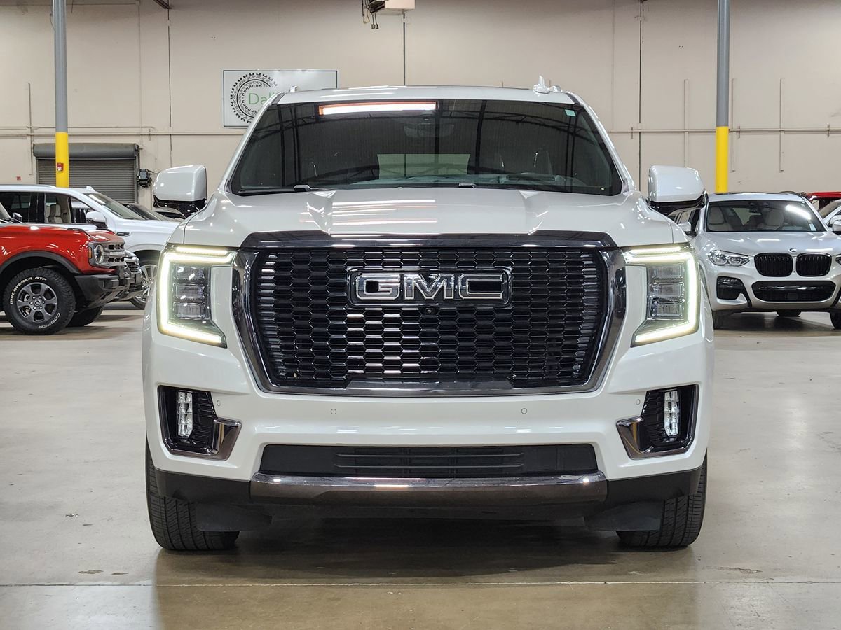Used 2024 GMC Yukon XL Denali Ultimate AWD/4WD image 2