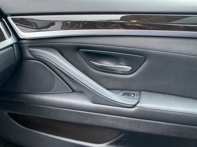 Used 2016 BMW 528i Sedan image 34